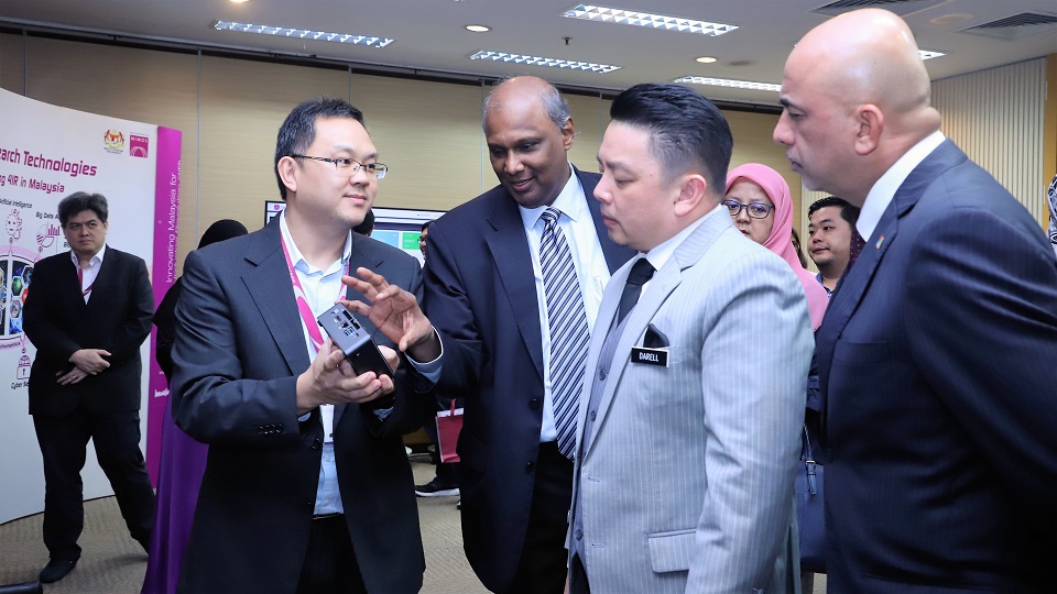 New Policymakers Visit MIMOS - MIMOS Berhad