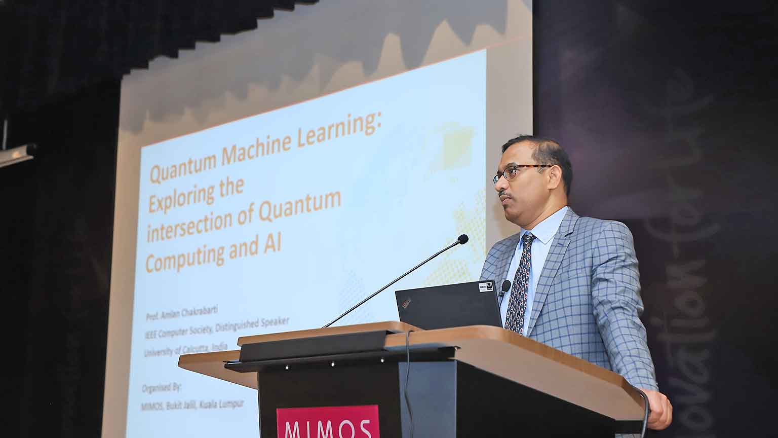 Quantum Machine Learning